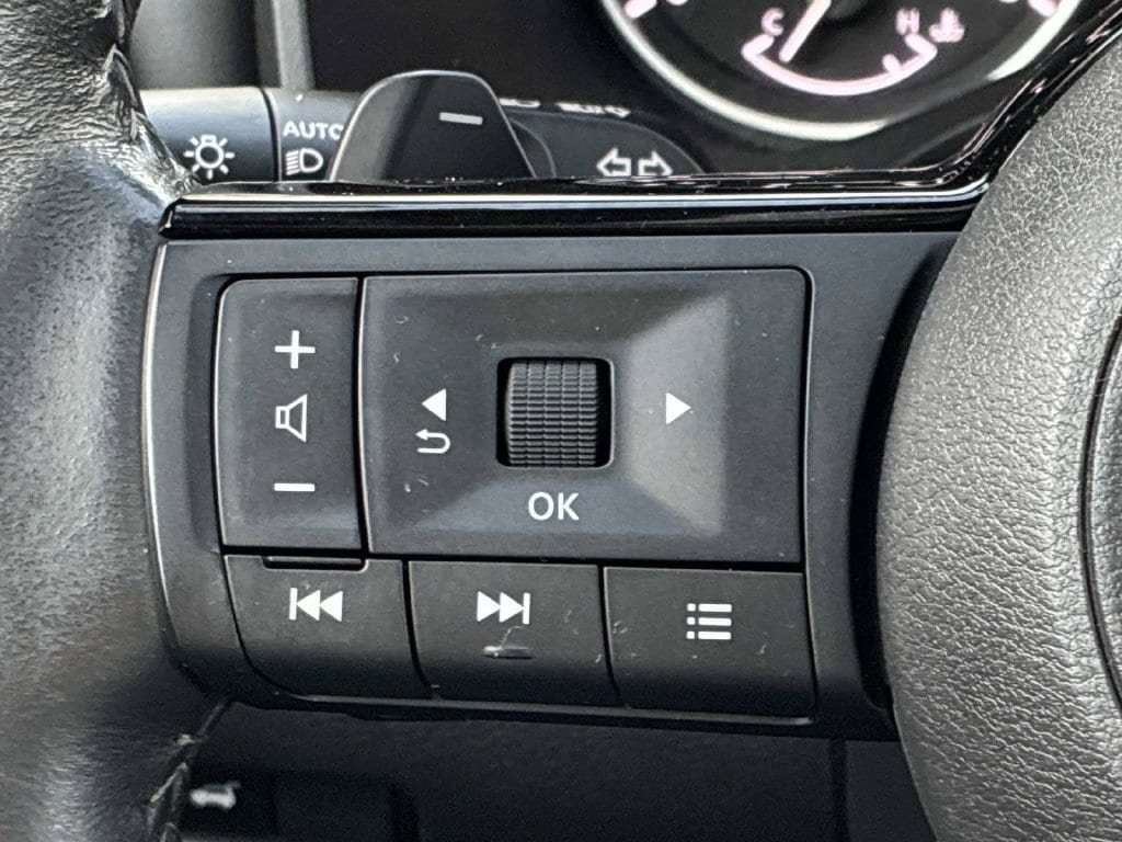 Certified 2023 Nissan Rogue SL w/ SL Premium Package AWD/4WD image 26