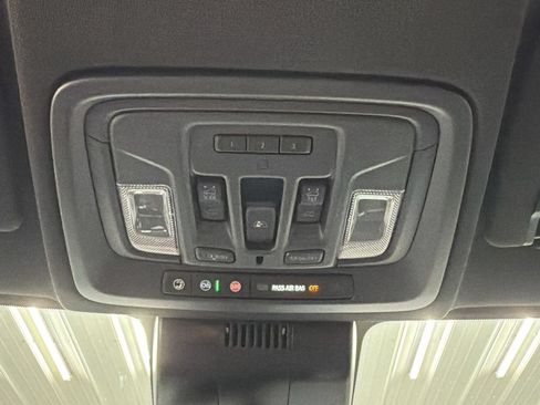 Used 2026 GMC Sierra 1500 AT4 w/ AT4 Premium Package AWD/4WD image 36