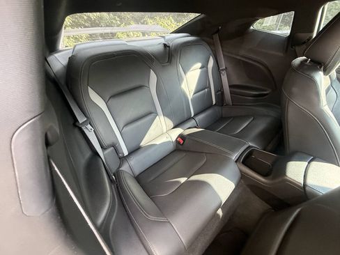 Used 2019 Chevrolet Camaro SS RWD image 26