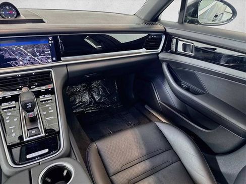 Certified 2023 Porsche Panamera 4S AWD/4WD image 21