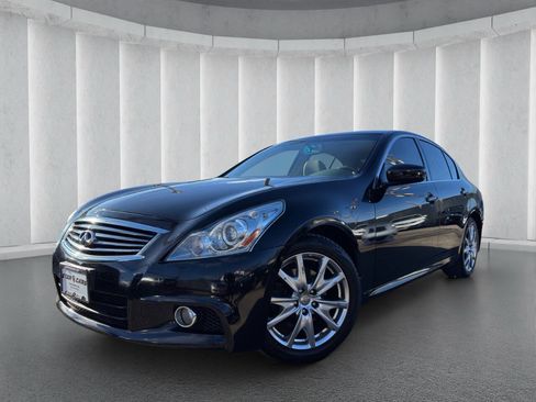 Used 2012 INFINITI G37 x w/ Premium Pkg image 1