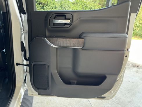 Used 2021 GMC Sierra 1500 Denali w/ Driver Alert Package II image 15