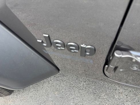 Used 2020 Jeep Wrangler Unlimited Sport AWD/4WD image 26