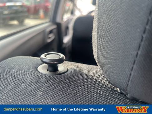 Used 2018 Subaru Forester 2.5i Premium image 47
