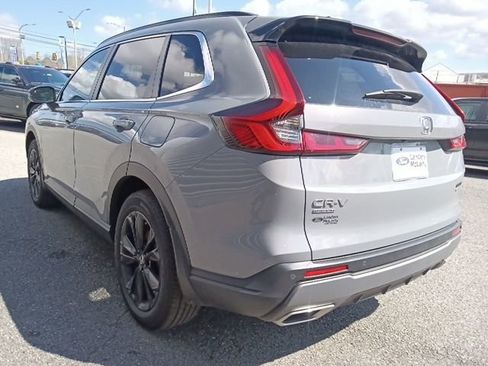Used 2024 Honda CR-V Sport Touring image 5