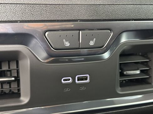 New 2026 GMC Sierra 2500 Denali Ultimate image 21