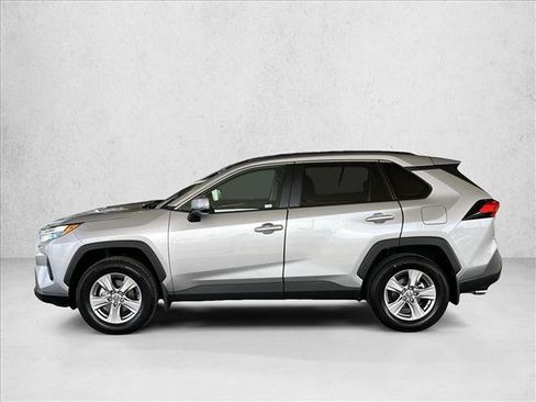 Used 2023 Toyota RAV4 XLE image 2