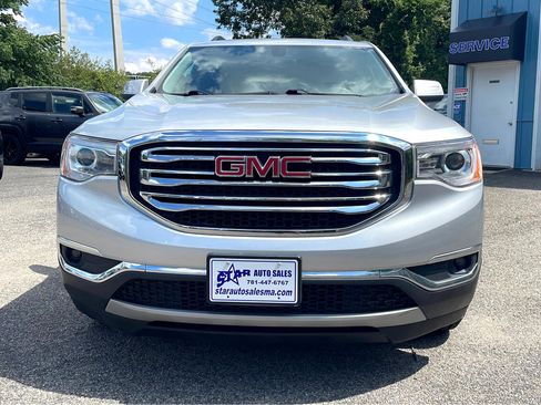 Used 2018 GMC Acadia SLE image 4