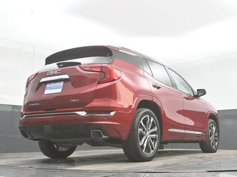 Used 2018 GMC Terrain Denali w/ Advanced Safety Package AWD/4WD image 46