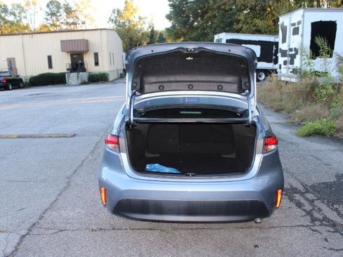 Used 2024 Toyota Corolla LE image 17