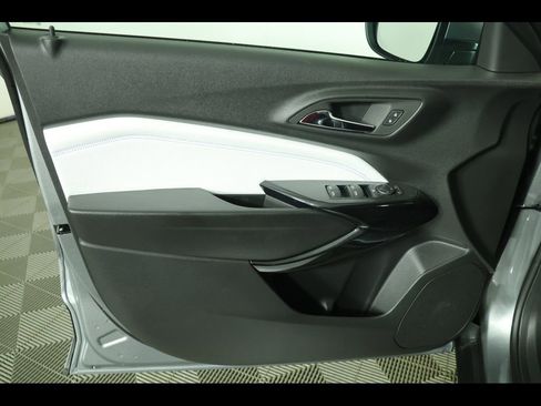 New 2026 Chevrolet Trax LT w/ Driver Confidence Package image 19