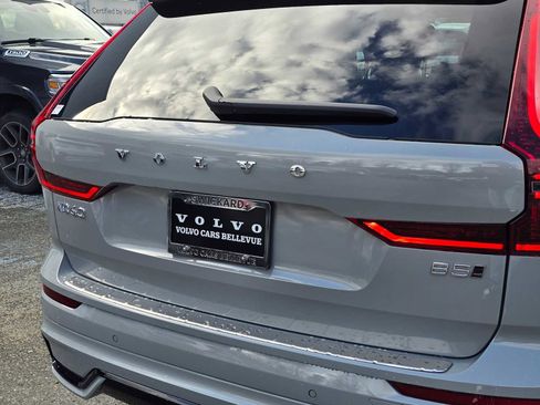 New 2026 Volvo XC60 B5 Ultra w/ Protection Package Premier image 15
