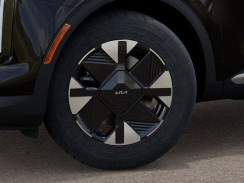 Used 2026 Kia Sportage LX image 9