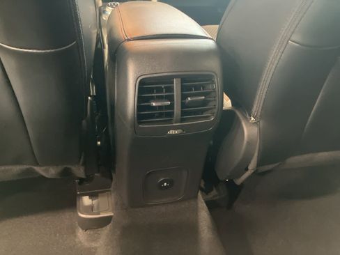 Used 2025 Ford Escape ST-Line image 22