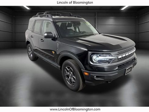 Used 2022 Ford Bronco Sport Badlands image 6