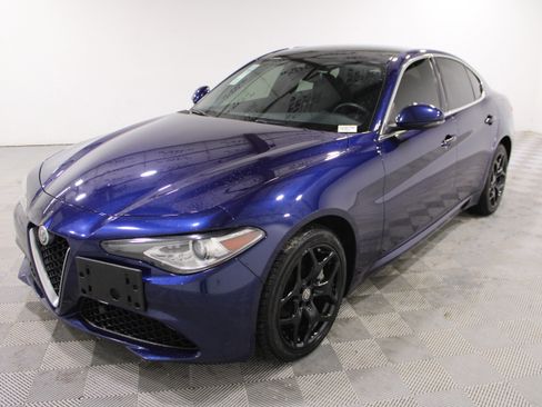 Used 2021 Alfa Romeo Giulia Ti w/ Active Assist 2 Package TI image 32