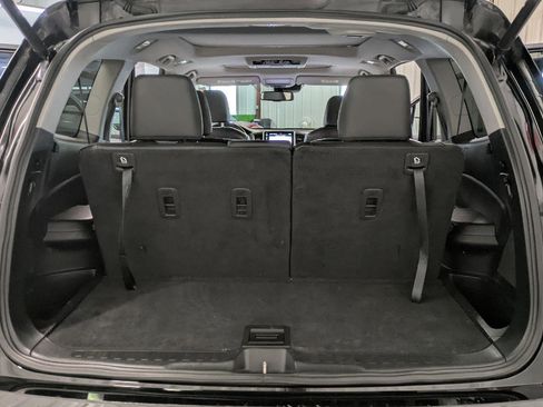 Used 2016 Honda Pilot Elite image 39