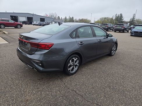Used 2021 Kia Forte LXS image 5