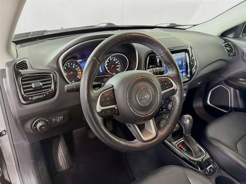 Used 2019 Jeep Compass Limited AWD/4WD image 16