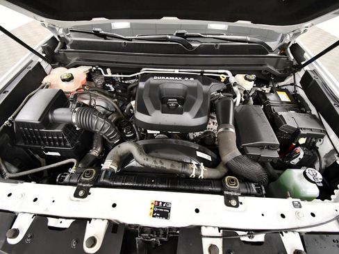 Used 2017 Chevrolet Colorado Z71 AWD/4WD image 11