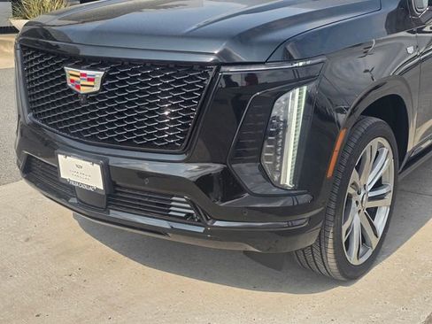 New 2026 Cadillac Escalade Platinum Sport AWD/4WD image 10