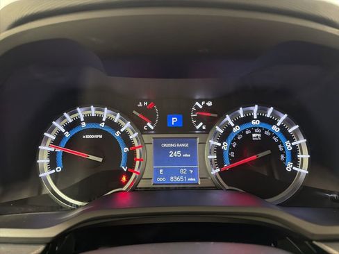 Used 2019 Toyota 4Runner TRD Off-Road Premium AWD/4WD image 28