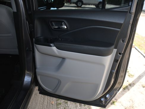 Used 2022 Honda Ridgeline RTL image 21