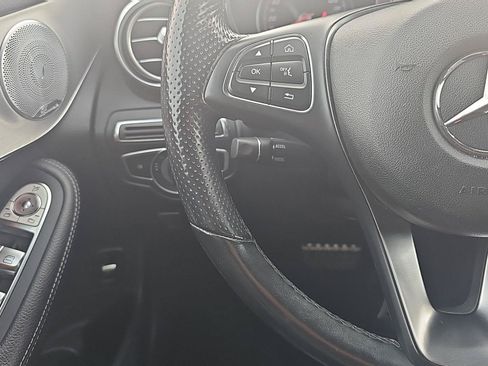 Used 2019 Mercedes-Benz GLC 300 4MATIC image 20