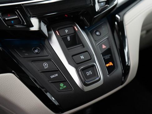 New 2026 Honda Odyssey Touring image 27