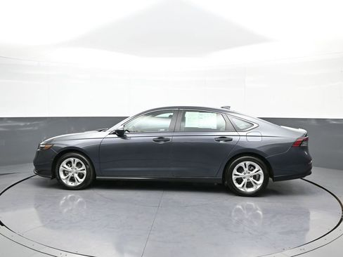 Certified 2023 Honda Accord LX image 9