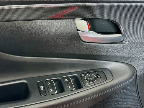 Used 2022 Hyundai Santa Fe SEL w/ Convenience Package image 17