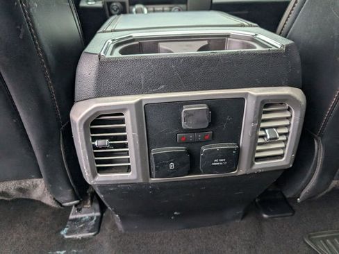 Used 2019 Ford F150 Platinum w/ Equipment Group 701A Luxury image 42