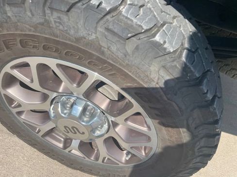 Used 2022 Ford F250 King Ranch w/ King Ranch Ultimate Package AWD/4WD image 13
