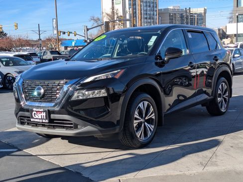 Used 2021 Nissan Rogue SV image 10