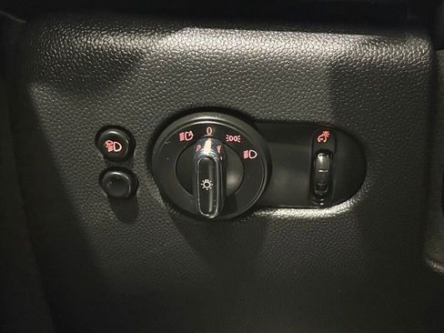 Used 2023 MINI Cooper SE image 22