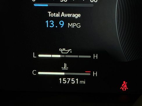 Used 2024 Lexus GX 550 w/ Cold Area Package image 15