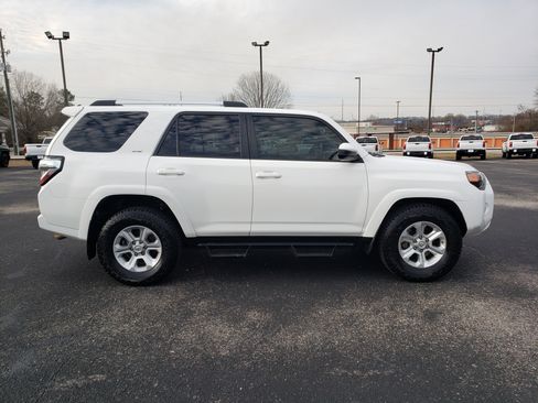 Used 2019 Toyota 4Runner 2WD image 5