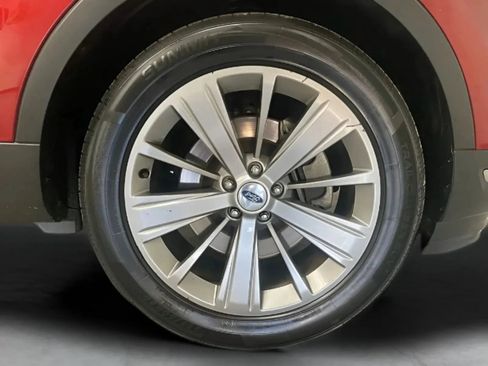 Used 2018 Ford Explorer Limited FWD image 28