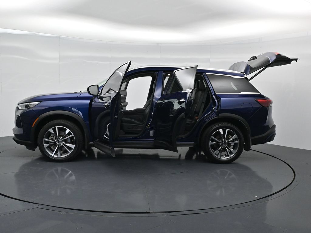 Used 2023 INFINITI QX60 Luxe w/ Performance Audio Package FWD image 20