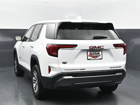 Used 2025 GMC Terrain Elevation AWD/4WD image 4