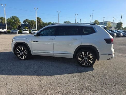 New 2026 Volkswagen Atlas SEL Premium R-Line image 8