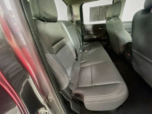 Used 2023 Nissan Frontier SV w/ Technology Package AWD/4WD image 26