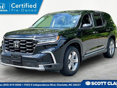 Certified 2025 Honda Pilot EX-L image 3