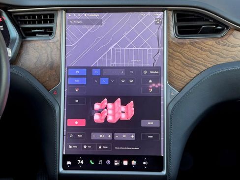 Used 2019 Tesla Model X 75D AWD/4WD image 17