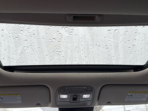 Used 2022 Kia Telluride EX w/ EX Premium Package image 27