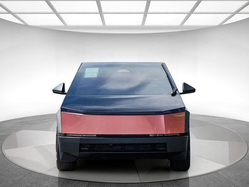 Used 2024 Tesla Cybertruck AWD Crew Cab image 6