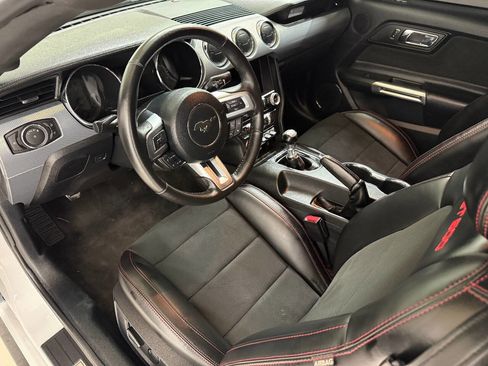 Used 2016 Ford Mustang GT Premium RWD image 37