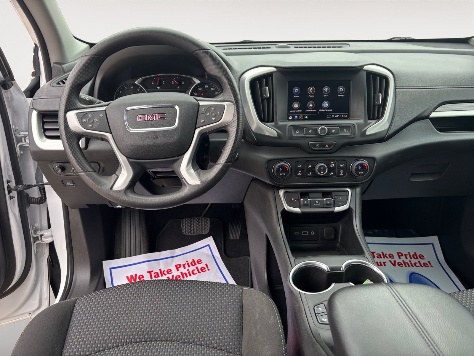 Used 2022 GMC Terrain SLE w/ Driver Convenience Package FWD image 10