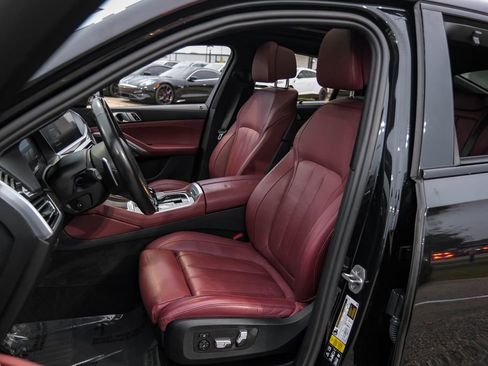 Used 2022 BMW X6 M50i w/ Parking Assistance Package image 44