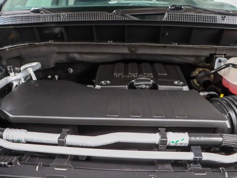 Used 2024 Chevrolet Silverado 1500 Custom AWD/4WD image 29